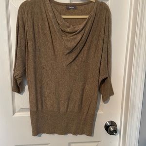 Neiman Marcus Short sleeve sweater